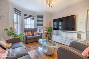 Lounge- click for photo gallery